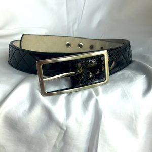 Patent black leather belt